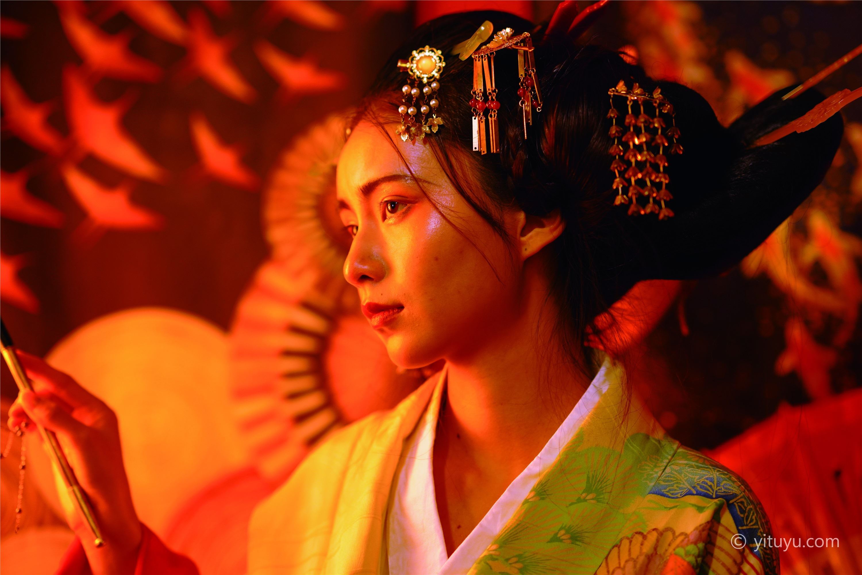 YITUYU艺图语  2021.07.12 洛阳花魁 小圆